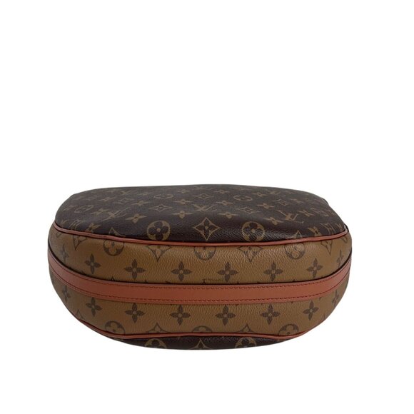 Louis Vuitton Loop Hobo Monogram Reverse Shoulder Bag - Picture 4 of 16